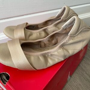 Puma Women's Beige Leather Flats